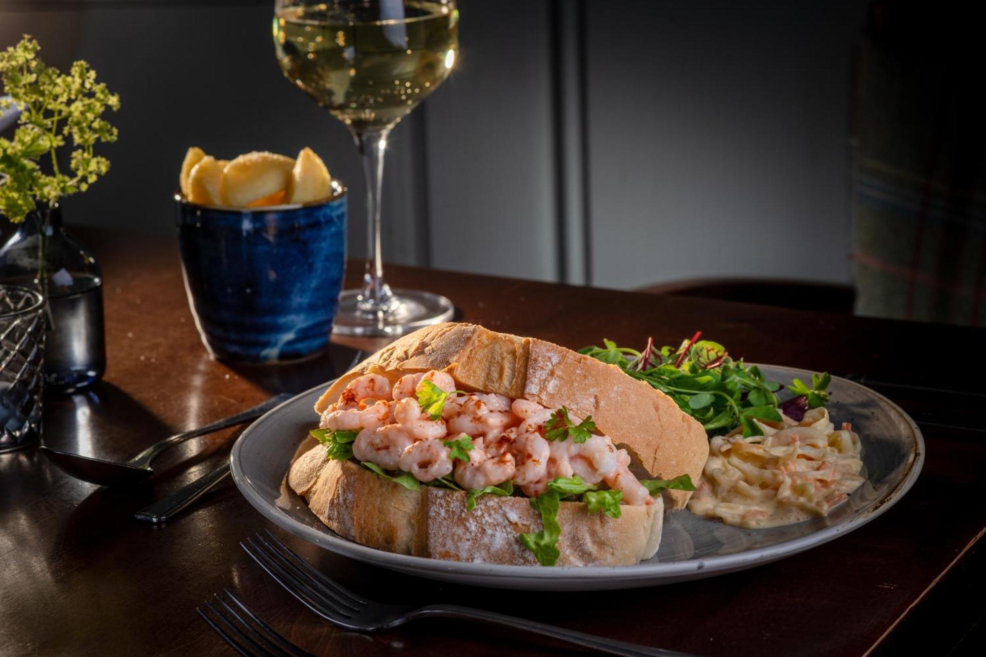 The Millstone, Mellor Hotel Blackburn  Exterior foto A prawn and potato dish