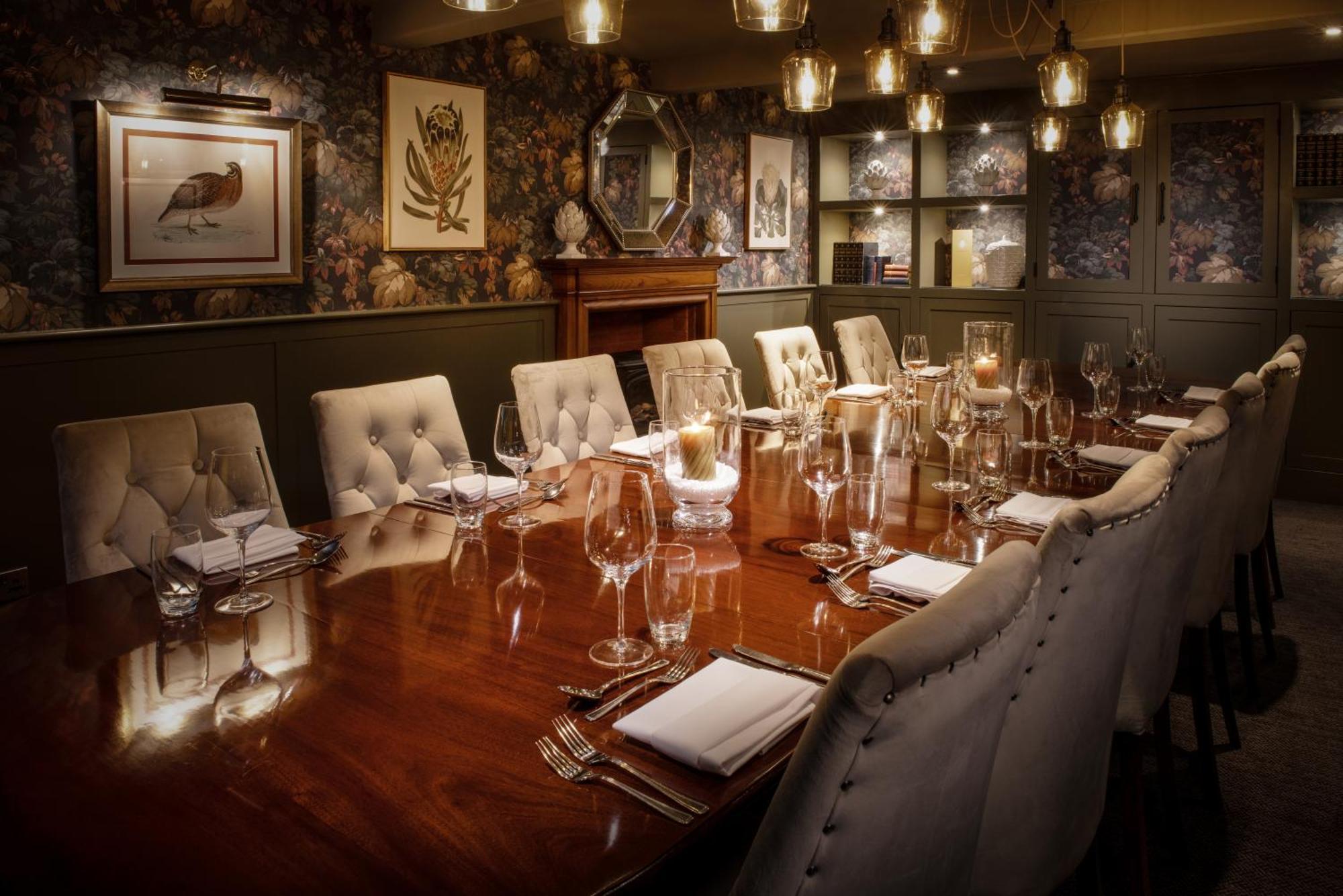 The Millstone, Mellor Hotel Blackburn  Exterior foto The private dining room at The Ivy